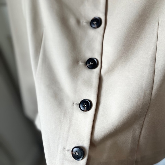 & Other Storieis Square Neck Button Front Top | Light Beige | EU 42 / US M - Picture 5 of 11